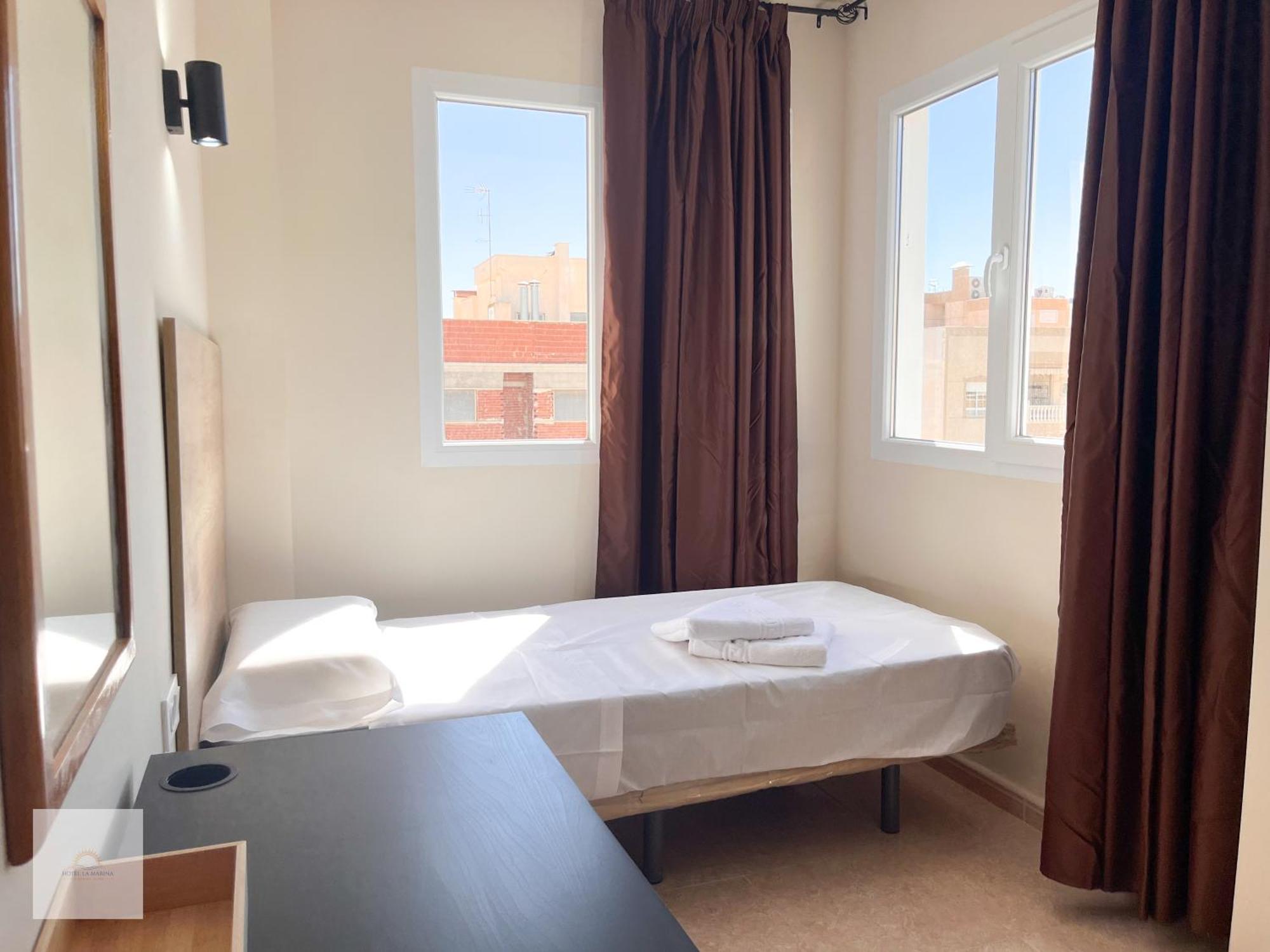 Hotel La Marina Elche La Mariña 외부 사진