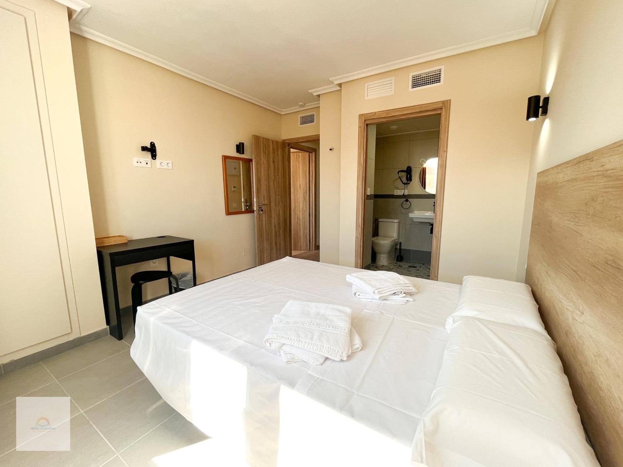 Hotel La Marina Elche La Mariña 외부 사진
